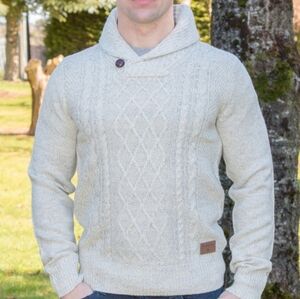 Emerald Isle Knitwear Men's sweater